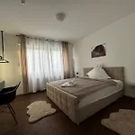 Moderne In Ideal Fuer Familien Und Monteure Bis 6 Personen