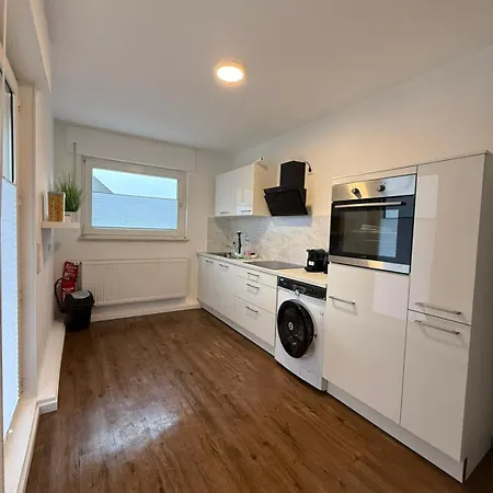 Moderne In Ideal Fuer Familien Und Monteure Bis 6 Personen Apartmán