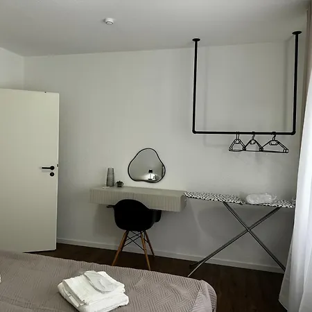 Moderne In Ideal Fuer Familien Und Monteure Bis 6 Personen *