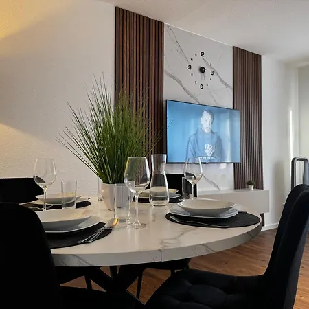 Appartement Moderne In Ideal Fuer Familien Und Monteure Bis 6 Personen *
