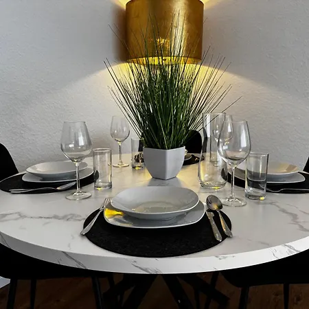Moderne In Ideal Fuer Familien Und Monteure Bis 6 Personen Appartement
