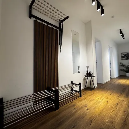 Moderne In Ideal Fuer Familien Und Monteure Bis 6 Personen *