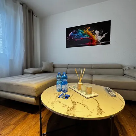 Moderne In Ideal Fuer Familien Und Monteure Bis 6 Personen Daire