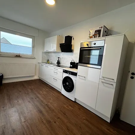 Moderne In Ideal Fuer Familien Und Monteure Bis 6 Personen *