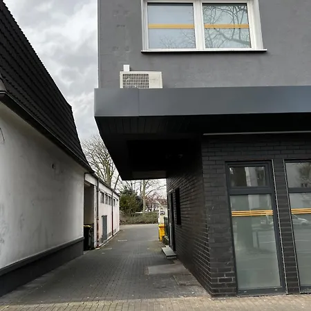 Moderne In Ideal Fuer Familien Und Monteure Bis 6 Personen Apartmán *