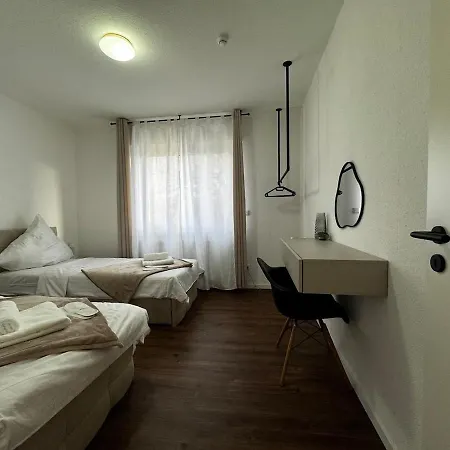 Moderne In Ideal Fuer Familien Und Monteure Bis 6 Personen Apartmán *