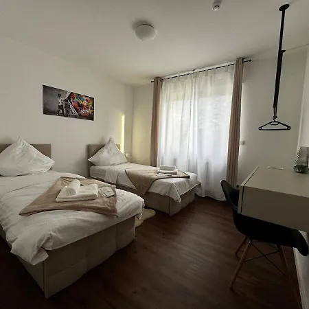 Moderne In Ideal Fuer Familien Und Monteure Bis 6 Personen *