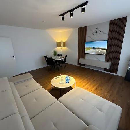 Moderne In Ideal Fuer Familien Und Monteure Bis 6 Personen Daire *