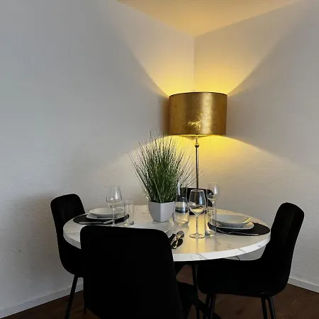 Moderne In Ideal Fuer Familien Und Monteure Bis 6 Personen