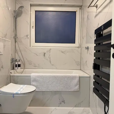 Moderne In Ideal Fuer Familien Und Monteure Bis 6 Personen Marl