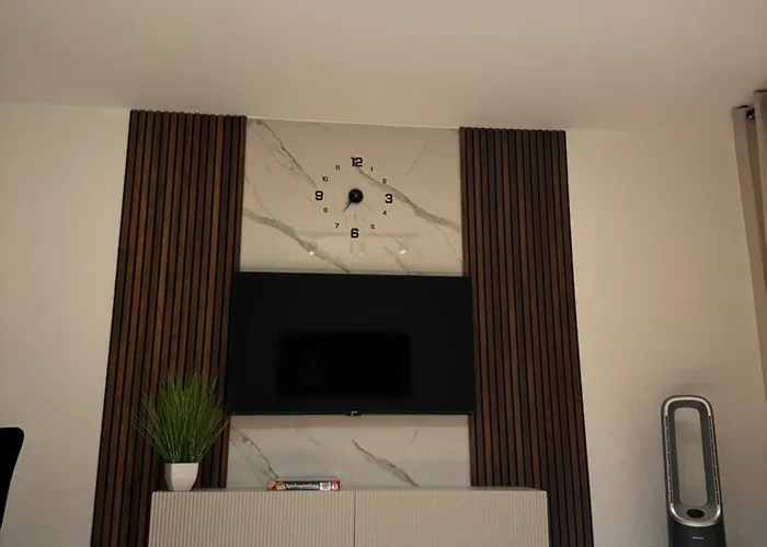 Moderne In Ideal Fuer Familien Und Monteure Bis 6 Personen 公寓 *