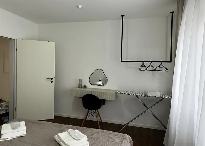 Moderne In Ideal Fuer Familien Und Monteure Bis 6 Personen *