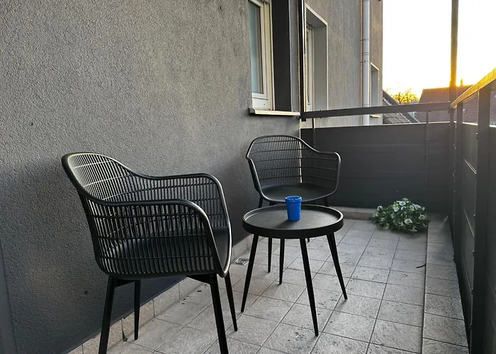 Moderne In Ideal Fuer Familien Und Monteure Bis 6 Personen مارل