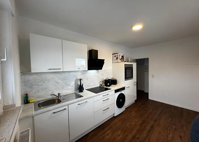 Moderne In Ideal Fuer Familien Und Monteure Bis 6 Personen 公寓