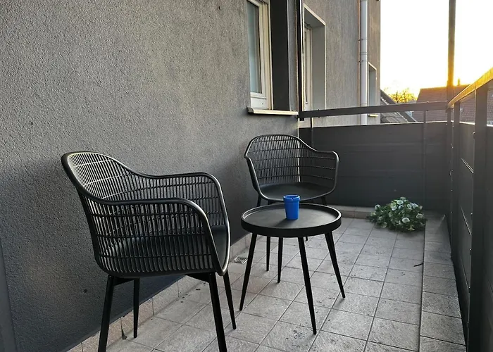 Moderne In Ideal Fuer Familien Und Monteure Bis 6 Personen * مارل