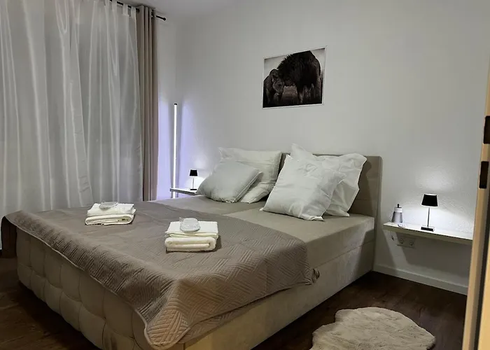 Moderne In Ideal Fuer Familien Und Monteure Bis 6 Personen *