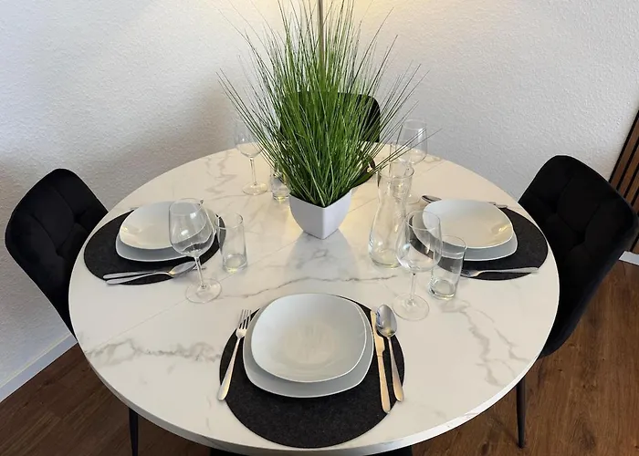 Moderne In Ideal Fuer Familien Und Monteure Bis 6 Personen 公寓